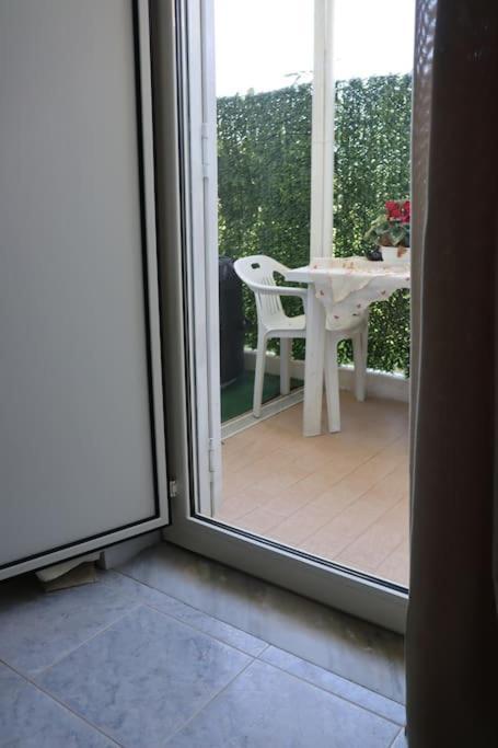 Holiday-Caroline Apartment Pompeja Zewnętrze zdjęcie